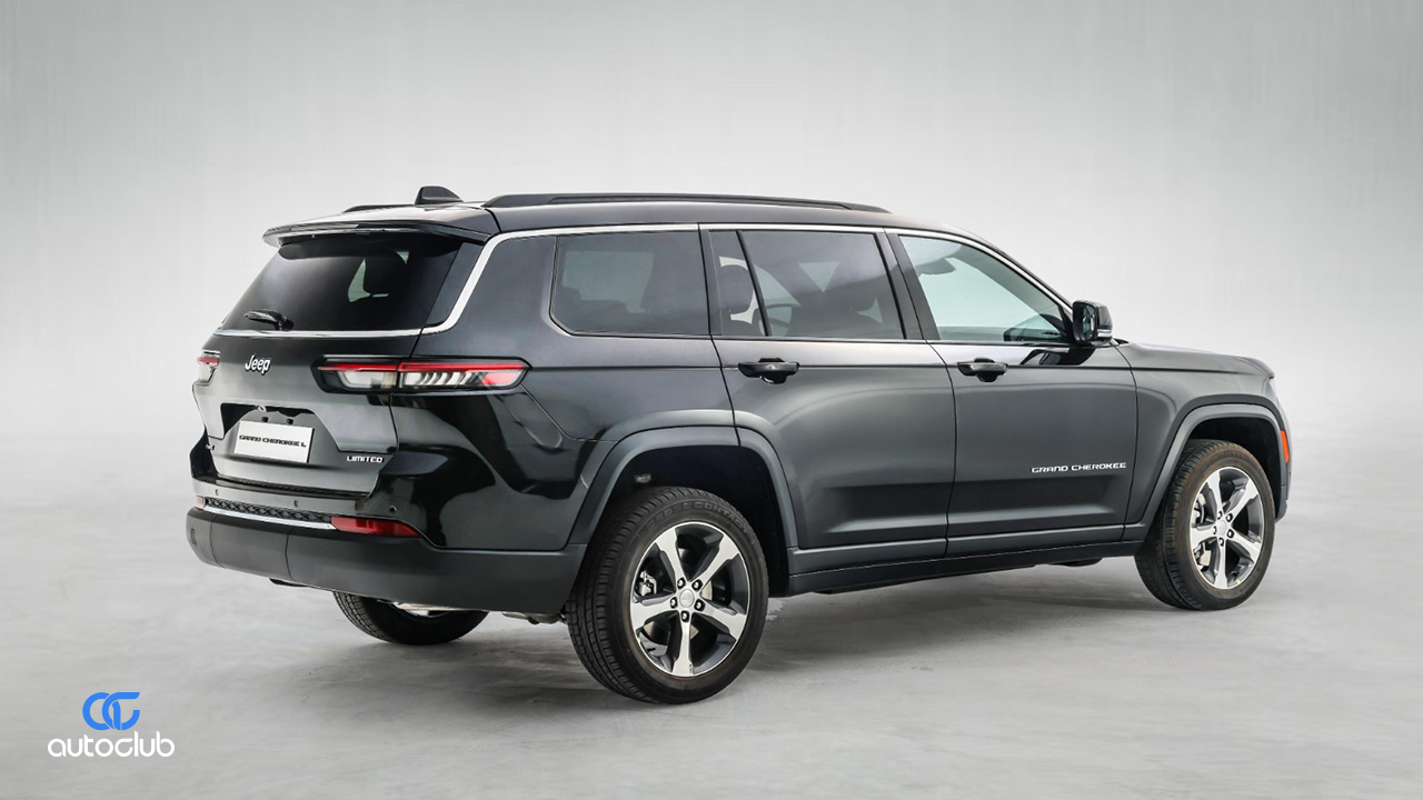 stellantis-launches-jeep-grand-cherokee-l-egypt