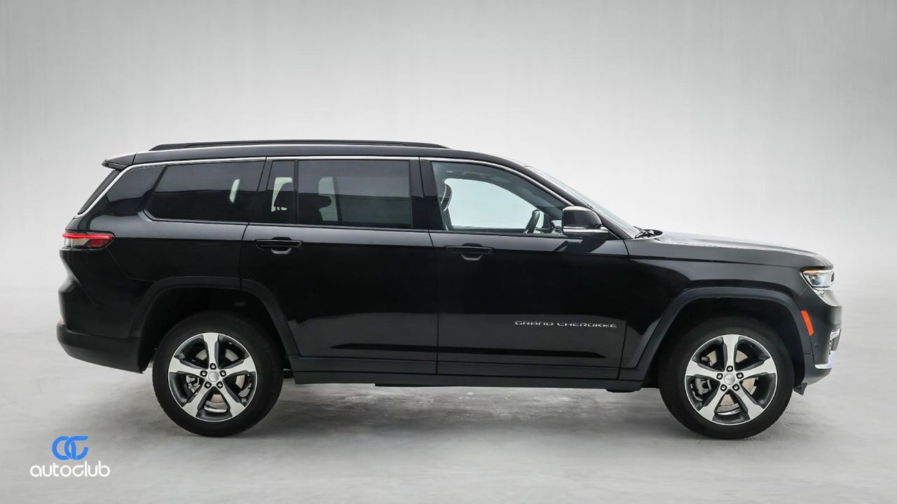 stellantis-launches-jeep-grand-cherokee-l-egypt